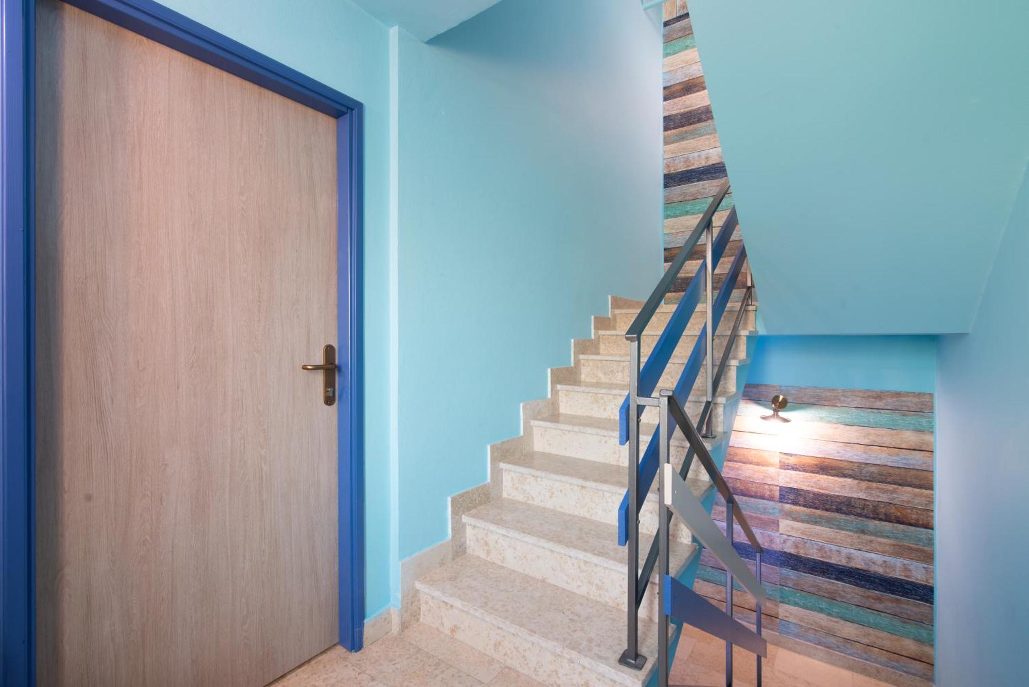 Rooms & Studio Apartments By The Way Baška Exteriör bild
